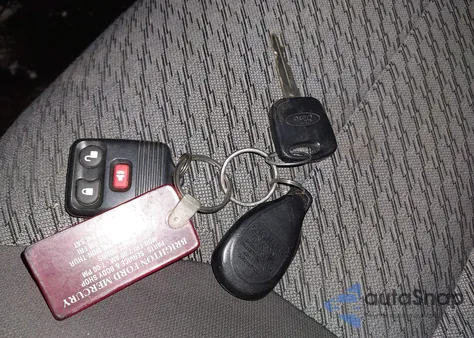 2003 Ford Escape Xlt из США, поврежденный, VIN 1FMYU93153KB12281